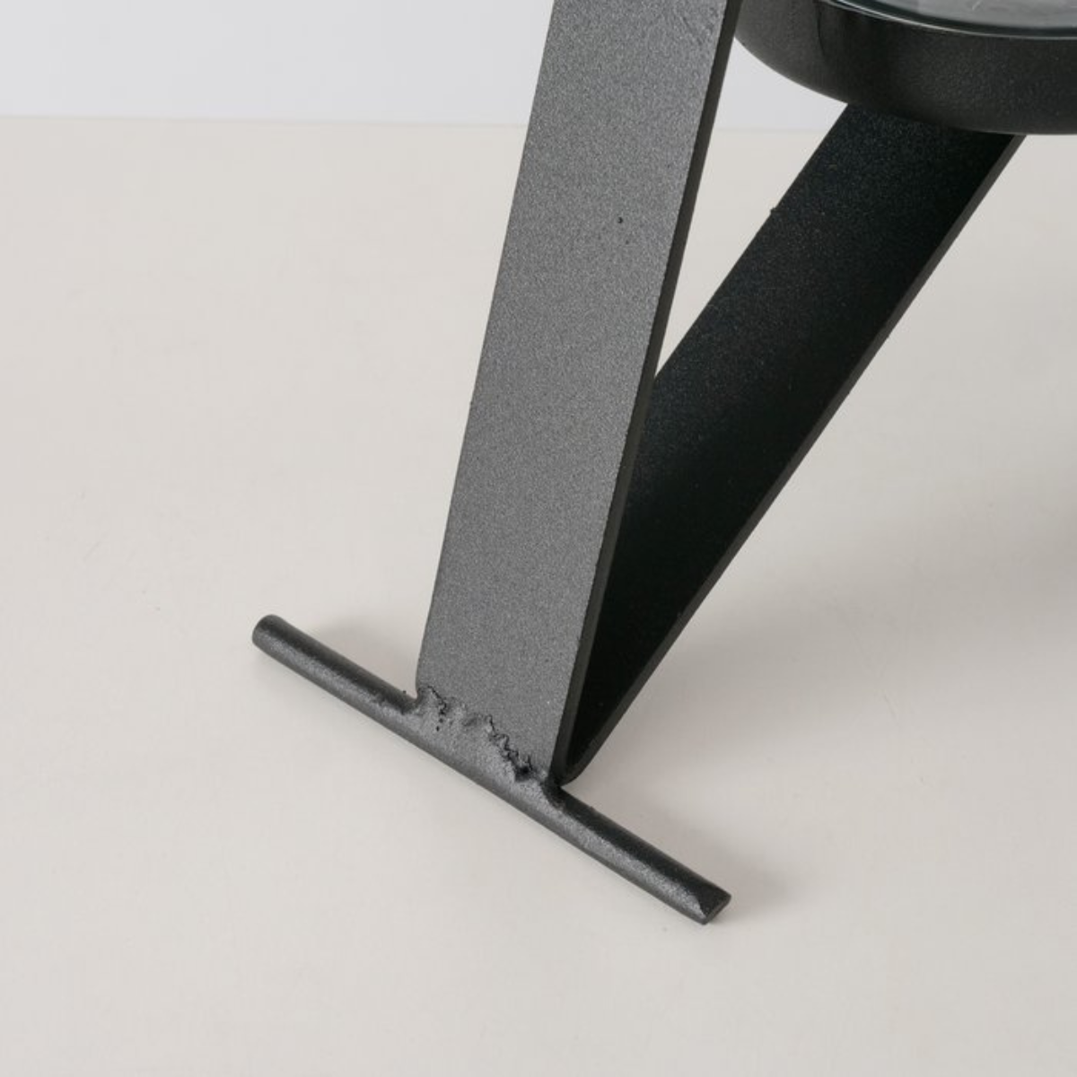 B WINDLIGHT CELIA Black design Table decoration